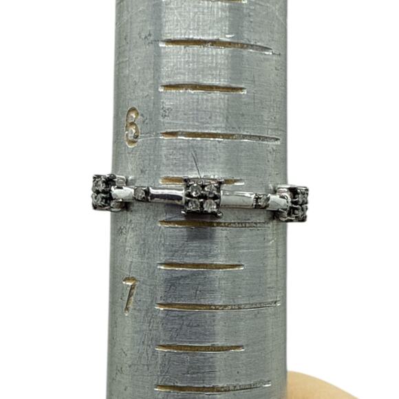 Diamond Station Ring Band 14k White Gold US 6.5 Stackable Black Rhodium Accents - Picture 5 of 5